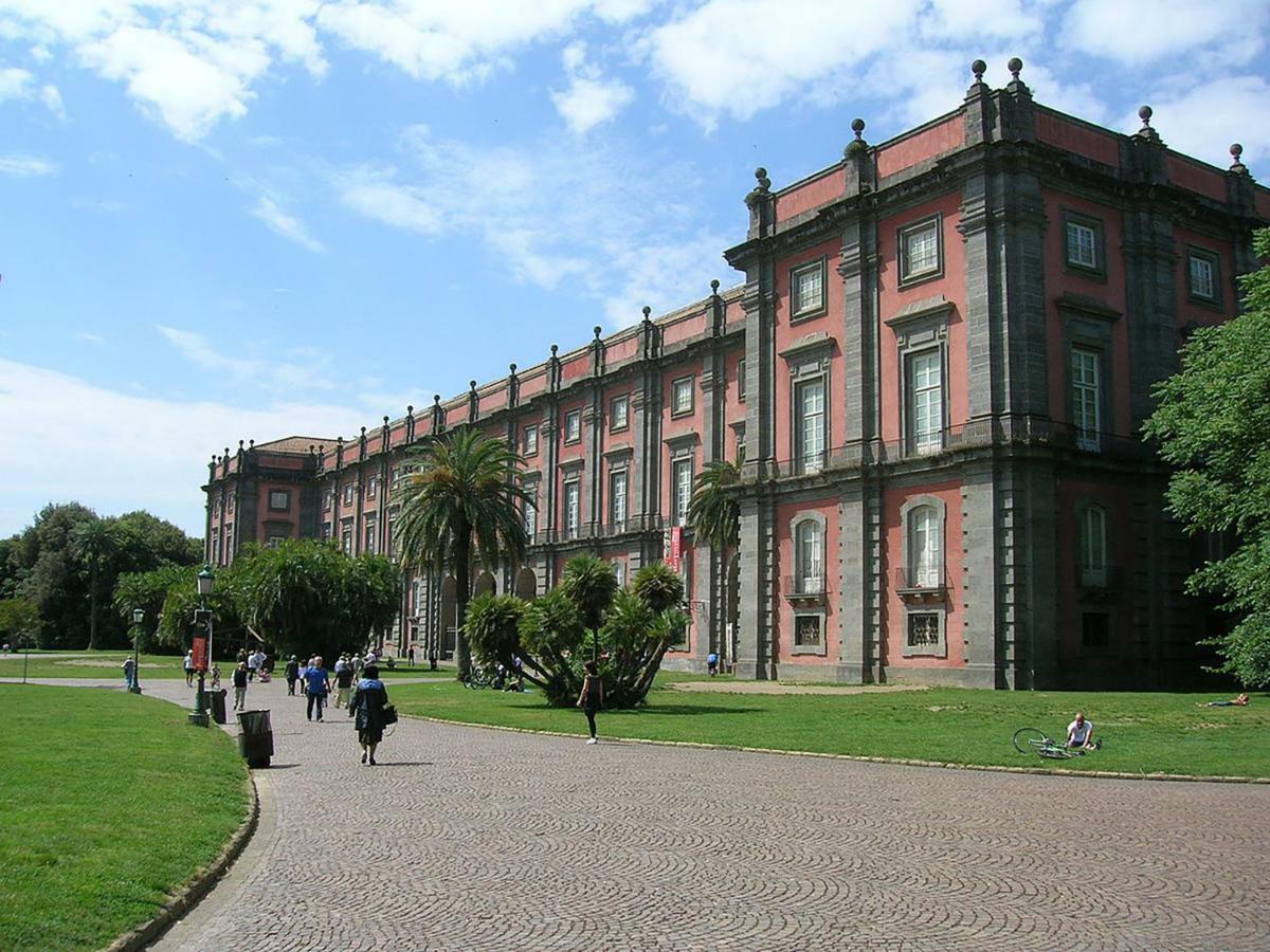 St. Teresa Museum Suites Napoli Exterior foto